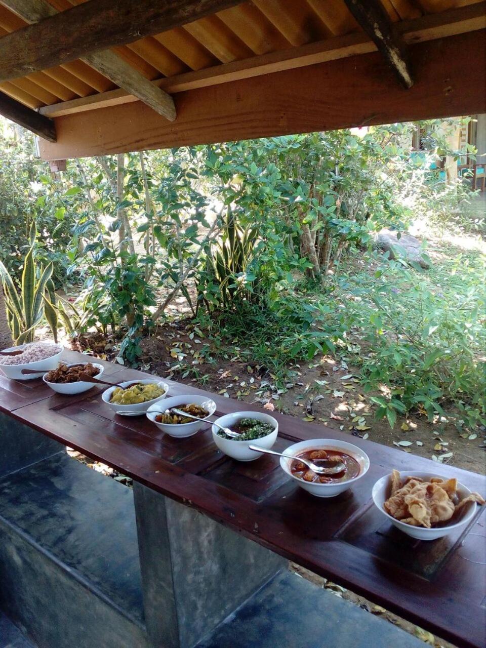 Taragala Chalets Kalametiya Ngoại thất bức ảnh